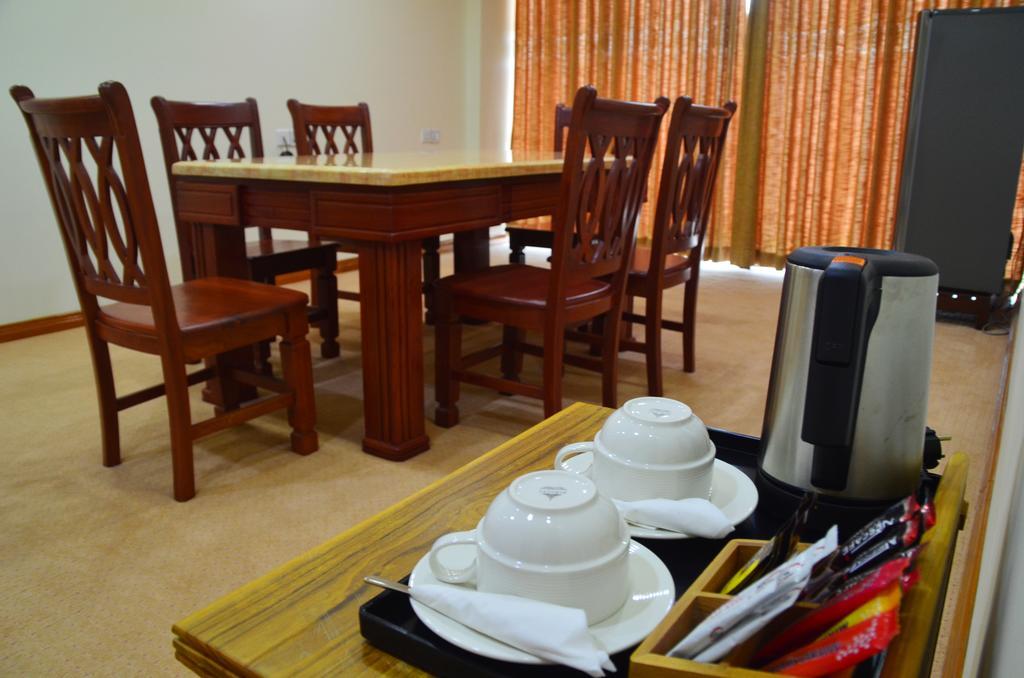 Myat Nan Yone Hotel Naypyidaw Екстериор снимка