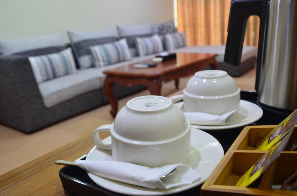 Myat Nan Yone Hotel Naypyidaw Екстериор снимка